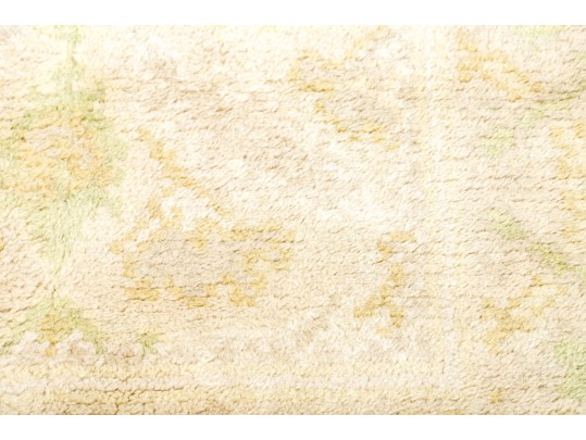 Wool Carpet, 4'-11 1/2