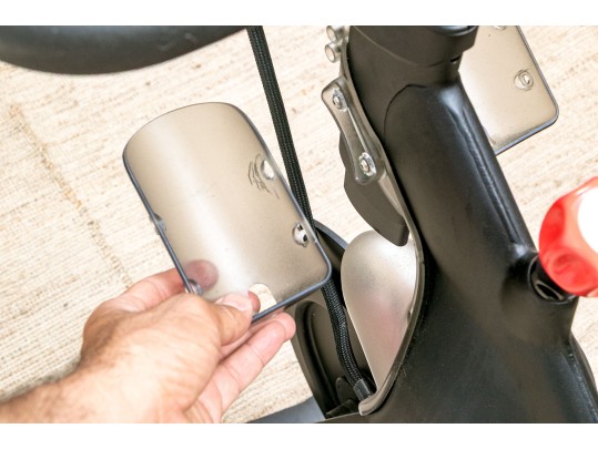 Peleton Excercise Bike With Touch Monitor