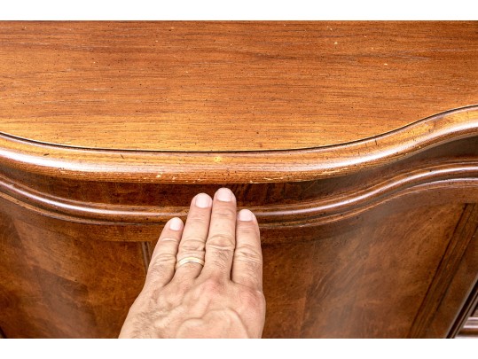 Stanley Furniture Long Dresser In An Oak Veneer