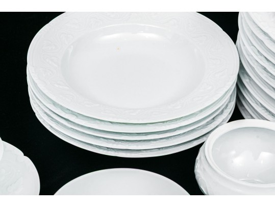 Sixty-Two Piece Ch. Field Haviland Limoges 