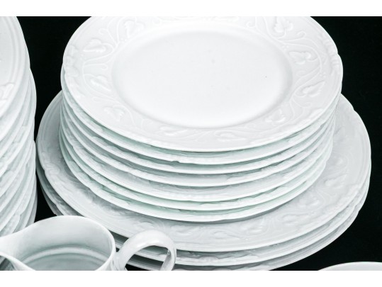 Sixty-Two Piece Ch. Field Haviland Limoges 