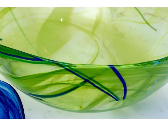 Collection Of Decorative Crystal And Glass, Including Kosta Boda