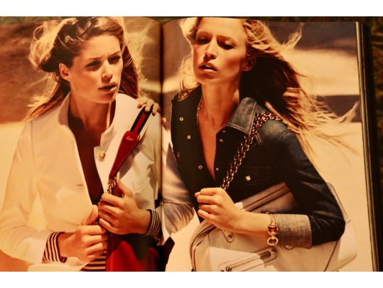 Gucci By Gucci – 85 Years Of Iconic Fashion History (2006 Edition)