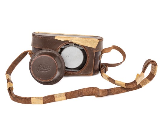 Leica IIIa Camera Body With Case