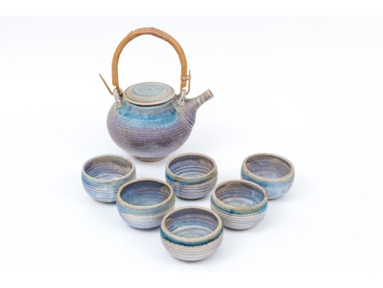Japanese Ceramic Lidded Teapot With Six Glazed Teabowls