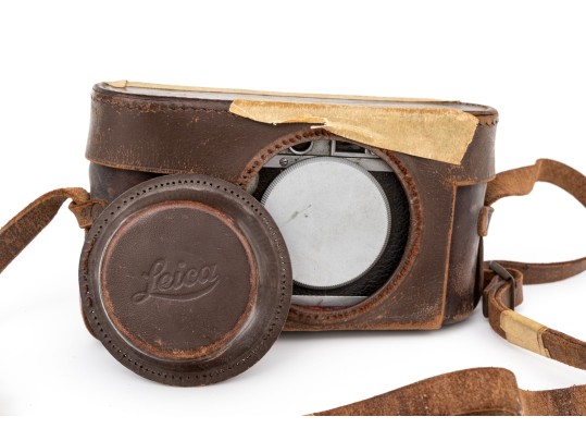 Leica IIIa Camera Body With Case