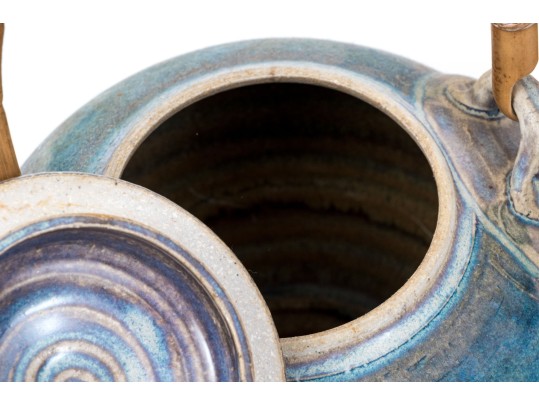 Japanese Ceramic Lidded Teapot With Six Glazed Teabowls