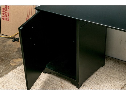 Twin Pedestal Lightweight Desk 