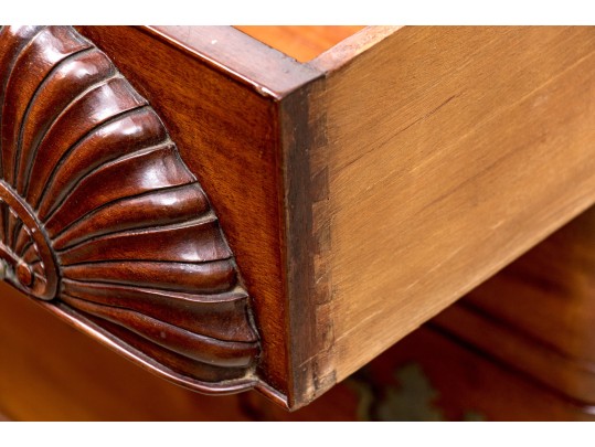 Beautiful Chippendale Style Block Front Mahogany Chest