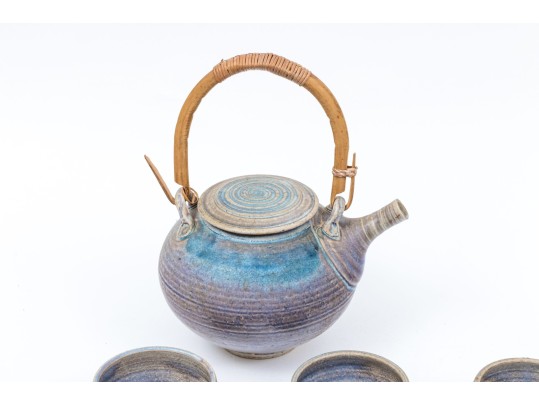 Japanese Ceramic Lidded Teapot With Six Glazed Teabowls