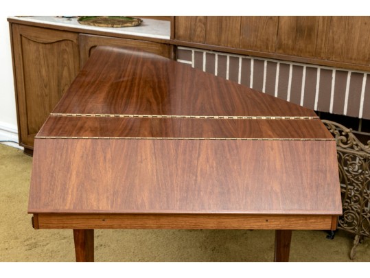 Zuckermann New York Piano #137-196