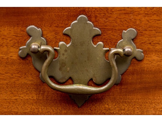 Beautiful Chippendale Style Block Front Mahogany Chest