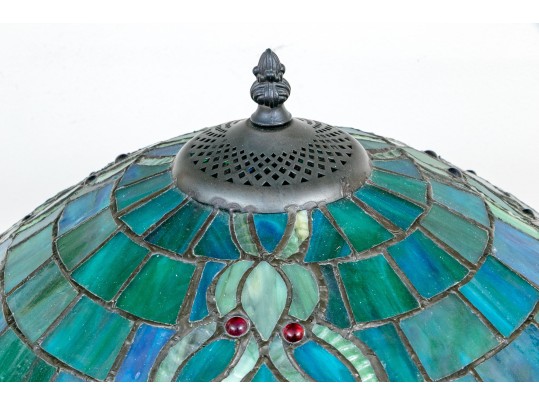 Decorative Tiffany Style Two Light Table Lamp 