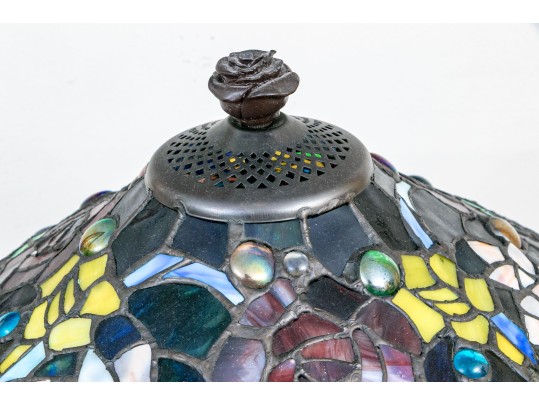 Decorative Resin Tiffany Style Table Lamp With Dragonflies