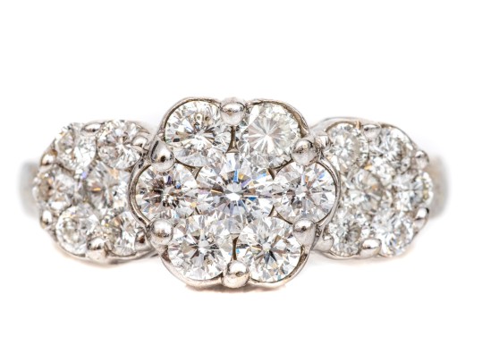 14k White Gold Beautiful Horizontal Diamond Cluster Ring, App. 0.74 TCW, Size 4.75