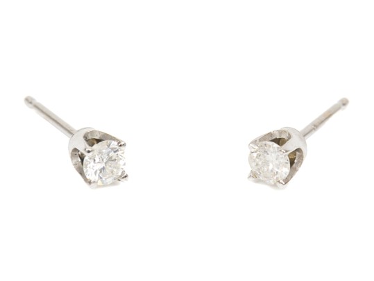10k White Gold Simple Diamond Stud Earrings, App. 0.20 TCW