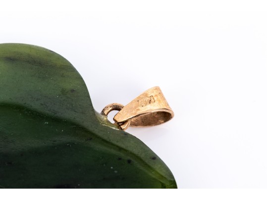 14k Yellow Gold Simple Chunky Green Nephrite Jade Heart Pendant