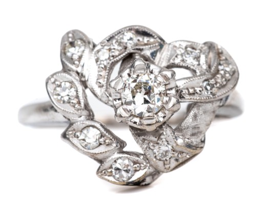 14k White Gold Vintage Diamond Cluster Ring, App. 0.41 TCW, Size 9.25
