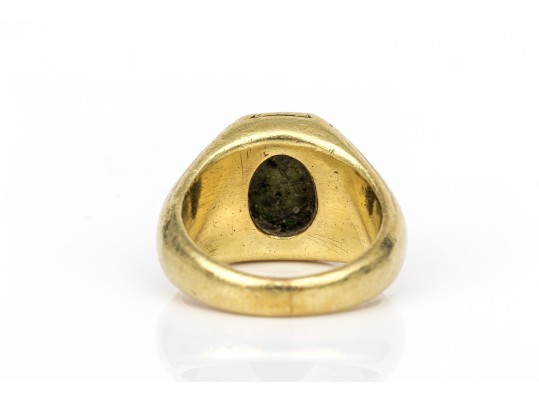 14k Yellow Gold Vintage Green Nephrite Jade Ring , Size 2.75