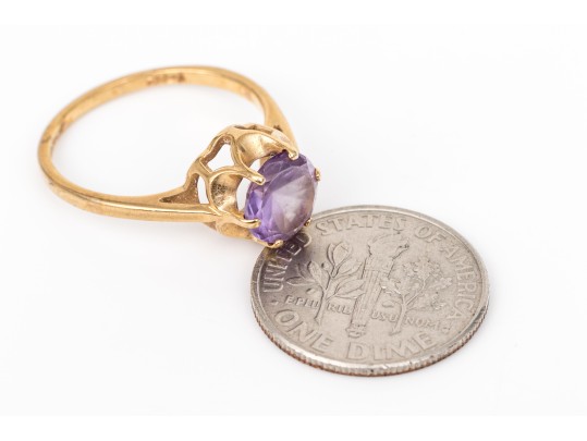 14k Yellow Gold Vintage Synthetic Purple Sapphire Solitaire Ring, Size 6.25
