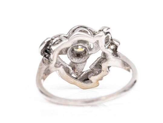 14k White Gold Vintage Diamond Cluster Ring, App. 0.41 TCW, Size 9.25
