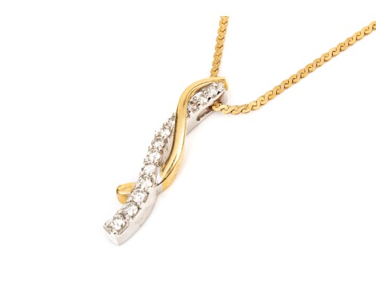 14k Gold Retro Diamond Set Twist Pendant, App. 0.17 TCW, With Chain