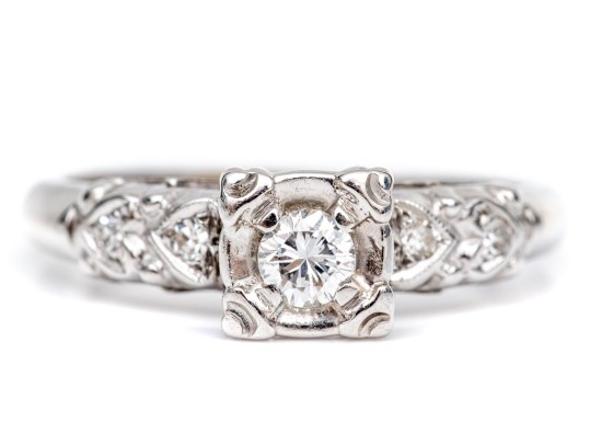 14k White Gold Vintage Diamond Ring, App. 0.12 TCW, Size 5.75