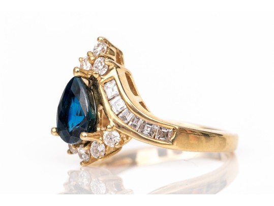 14k Yellow Gold Sapphire And Diamond Cluster Ring, App. 0.32 TCW In Diamonds, Size 2.75