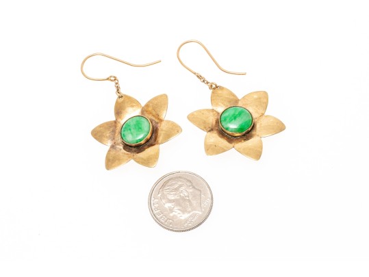 9k Yellow Gold Fun Nephrite Jade Set Chunky Flower Motif Earrings