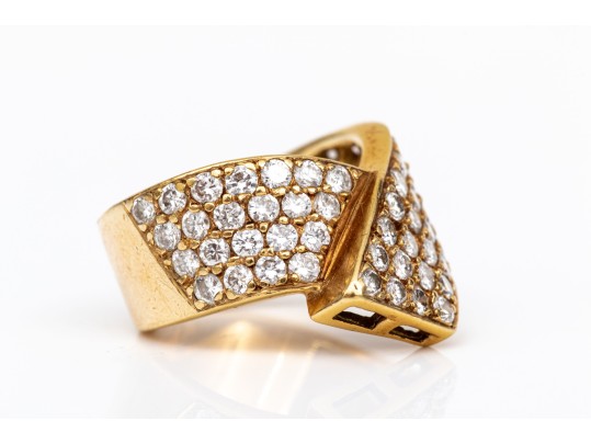 14k Yellow Gold Beautiful Pave Diamond Set Crossover Ring, App. 0.84 TCW, Size 3.75