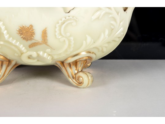 Northwood Custard Glass “Louis XV” Master Berry Bowl