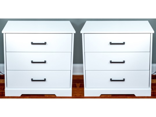 Pair Of Transitional Nightstands