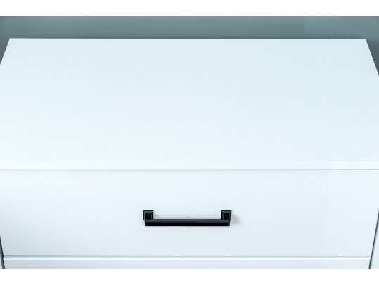 Pair Of Transitional Nightstands