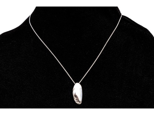 Tiffany & Co. Sterling Silver Elsa Peretti Shell Necklace