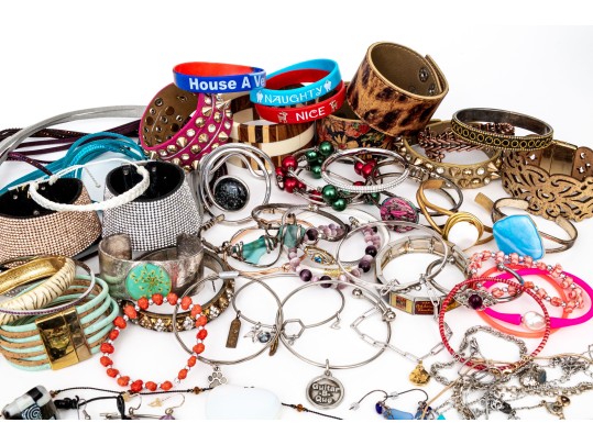 Collection Of Fashion And Costume Jewelry Bracelets, Necklaces, Rings And Brooches