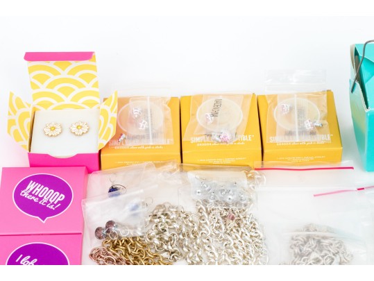 Origami Owl Extensive Collection Of Interchangeable And Customizable Jewelry Pieces