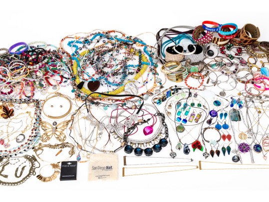 Collection Of Fashion And Costume Jewelry Bracelets, Necklaces, Rings And Brooches