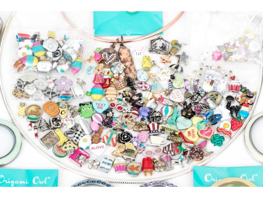 Origami Owl Extensive Collection Of Interchangeable And Customizable Jewelry Pieces