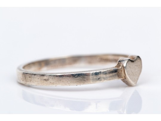 Tiffany & Co. Sterling Silver Paloma Picasso Simple Heart Motif Ring, Size 7.5