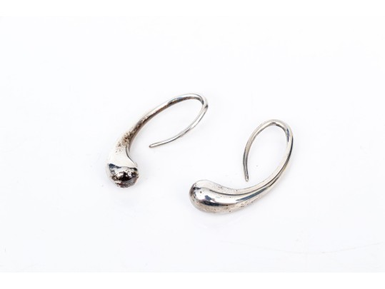 Tiffany & Co. Sterling Silver Elsa Peretti Striking Teardrop Earrings