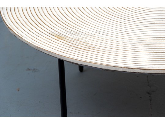 Decorative Circular Cocktail Table
