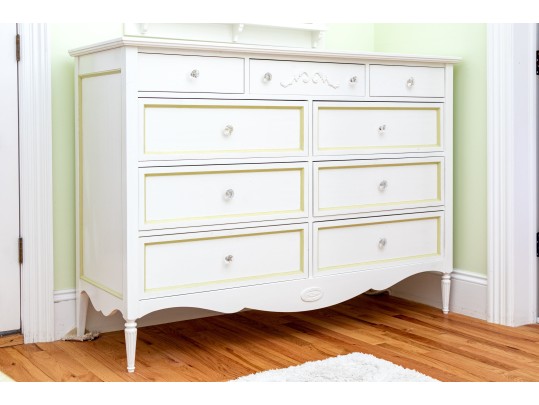 ***RTC***French Chic Nine Drawer Dresser