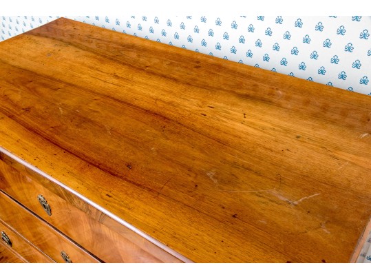 Finely Veneered Biedermeier Dresser