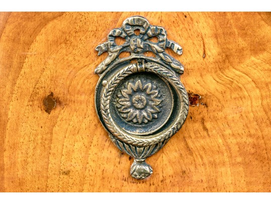 Finely Veneered Biedermeier Dresser