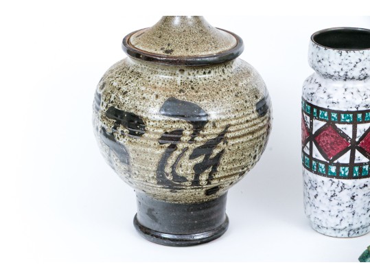 Collection Of Five Pieces Of Vintage Ceramics