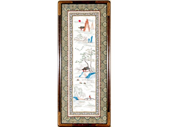 Framed 20th Century Chinese Silk Embroidery