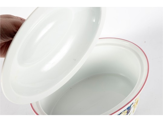 English Royal Worcester “Ashford” Covered Vegetable Dish