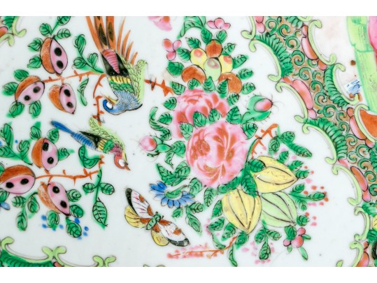 Chinese Export Rose Medallion Porcelain Charger, Ca. 1840