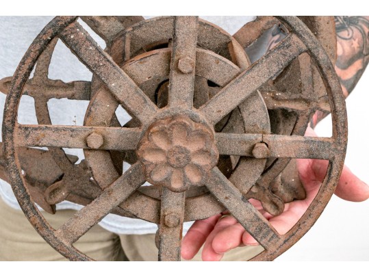 Antique Iron Nautical Rope Or Hose Wheel