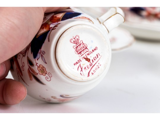 Seventeen Vintage Teacups And Saucers